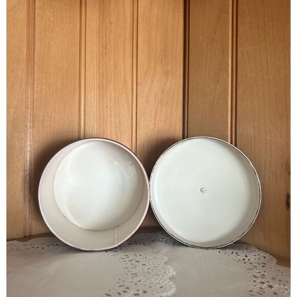 Vintage Hand-Painted Floral Decorative Toleware Lidded Tin Box Cannister Vanity - Picture 7 of 7